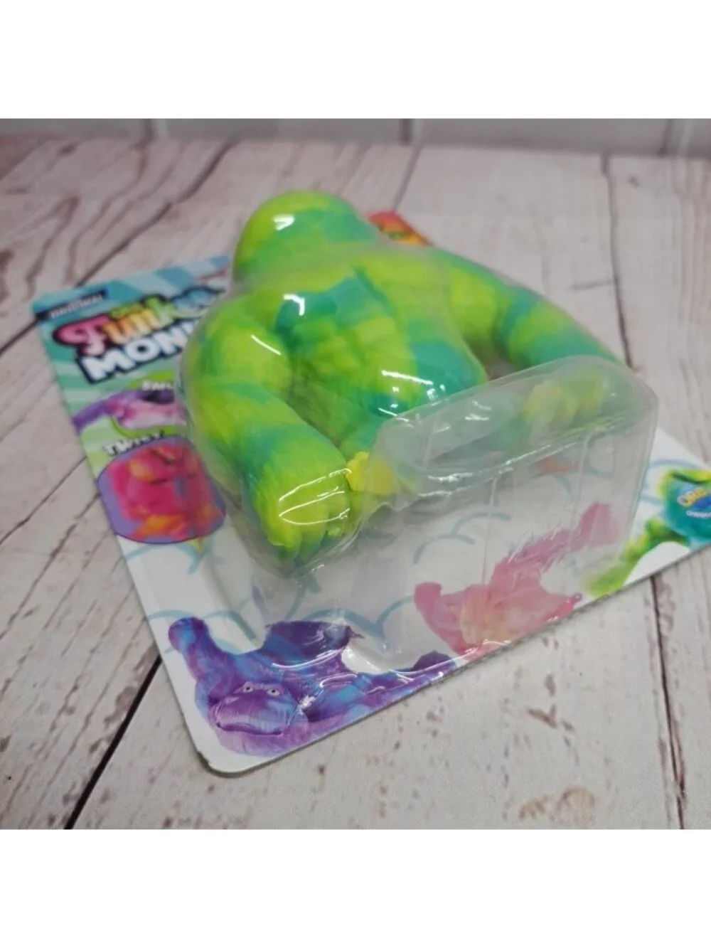 ORB Orginal Funkee Monkee Bendable Novelty Toy‎ Figure Ages 3+ New  Green Fade